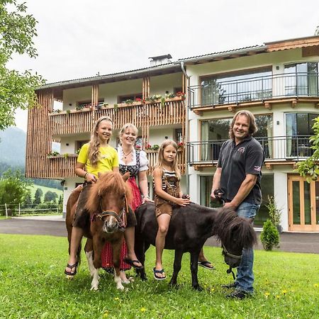 Bauernhof Lindenhof Bed & Breakfast Scheffau am Wilden Kaiser Exterior photo